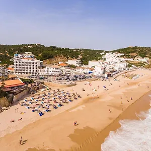 https://hotel-residencial-salema.hotelaalgarve.com